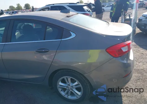 2017 Chevrolet Cruze Lt Auto из США, поврежденный, VIN 1G1BE5SM7H7251097